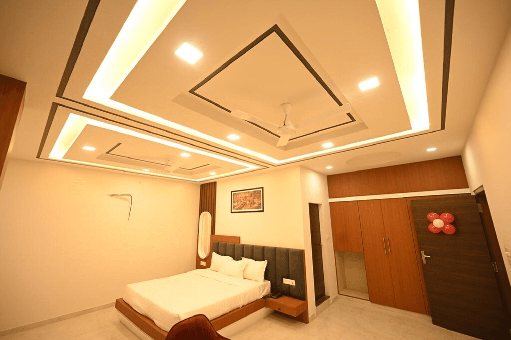 Super Deluxe Room - Image 3